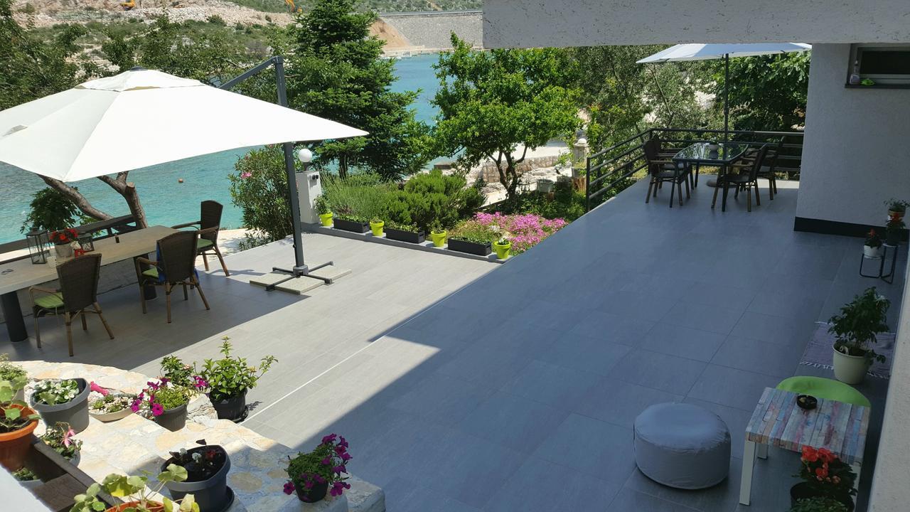 Apartments Petrovic Primošten المظهر الخارجي الصورة
