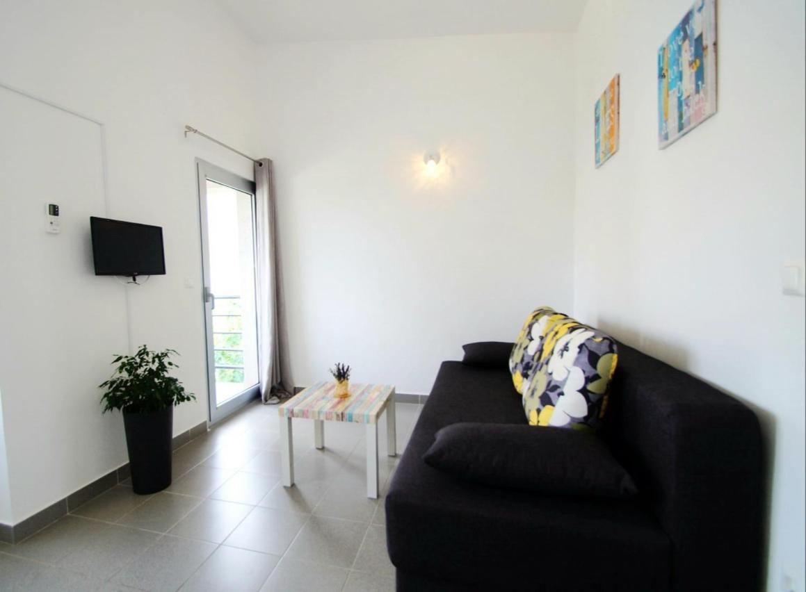 Apartments Petrovic Primošten المظهر الخارجي الصورة