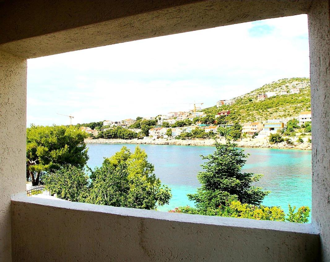 Apartments Petrovic Primošten المظهر الخارجي الصورة